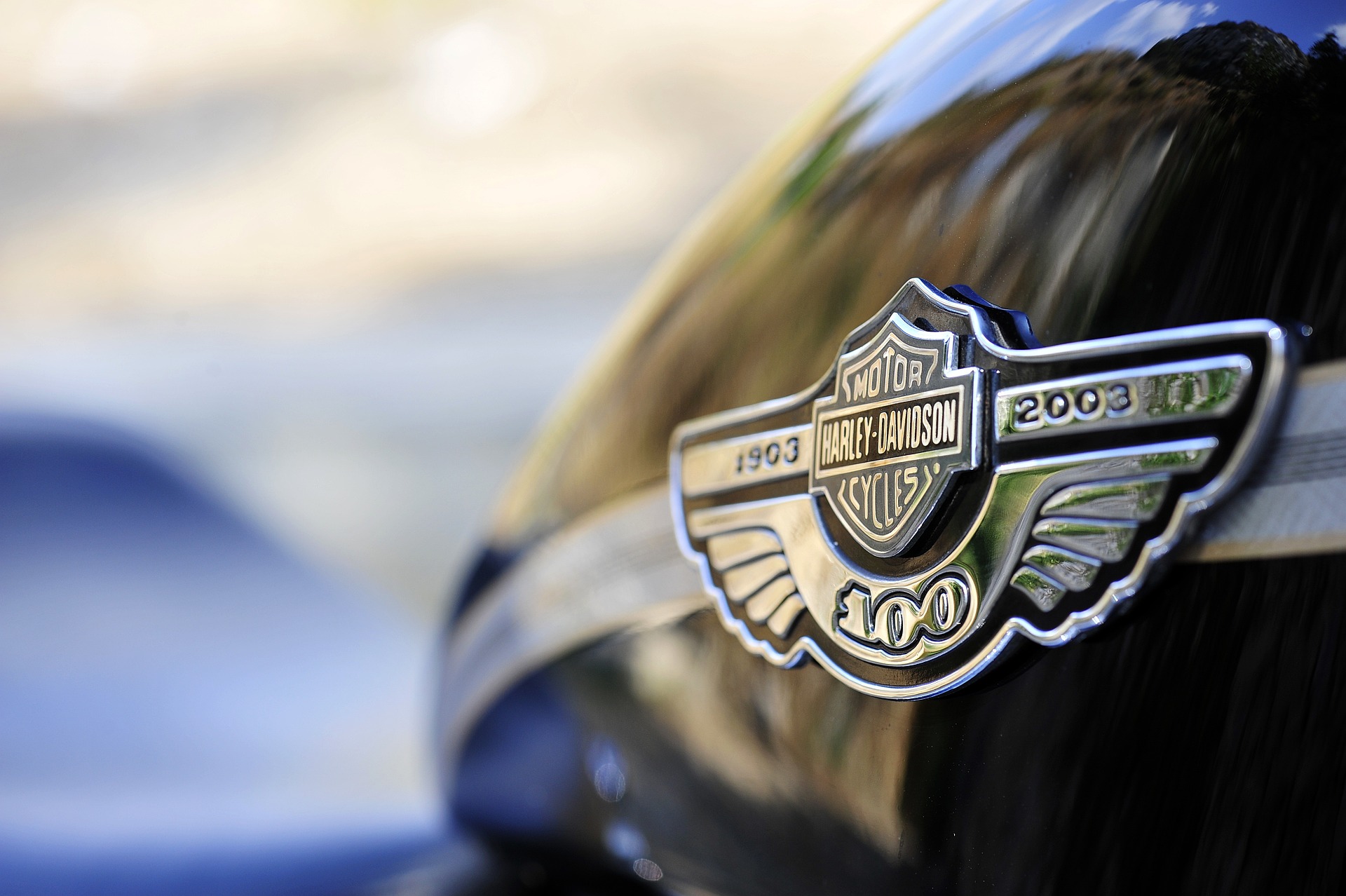 biker-ge9f85fad0_1920.jpg
