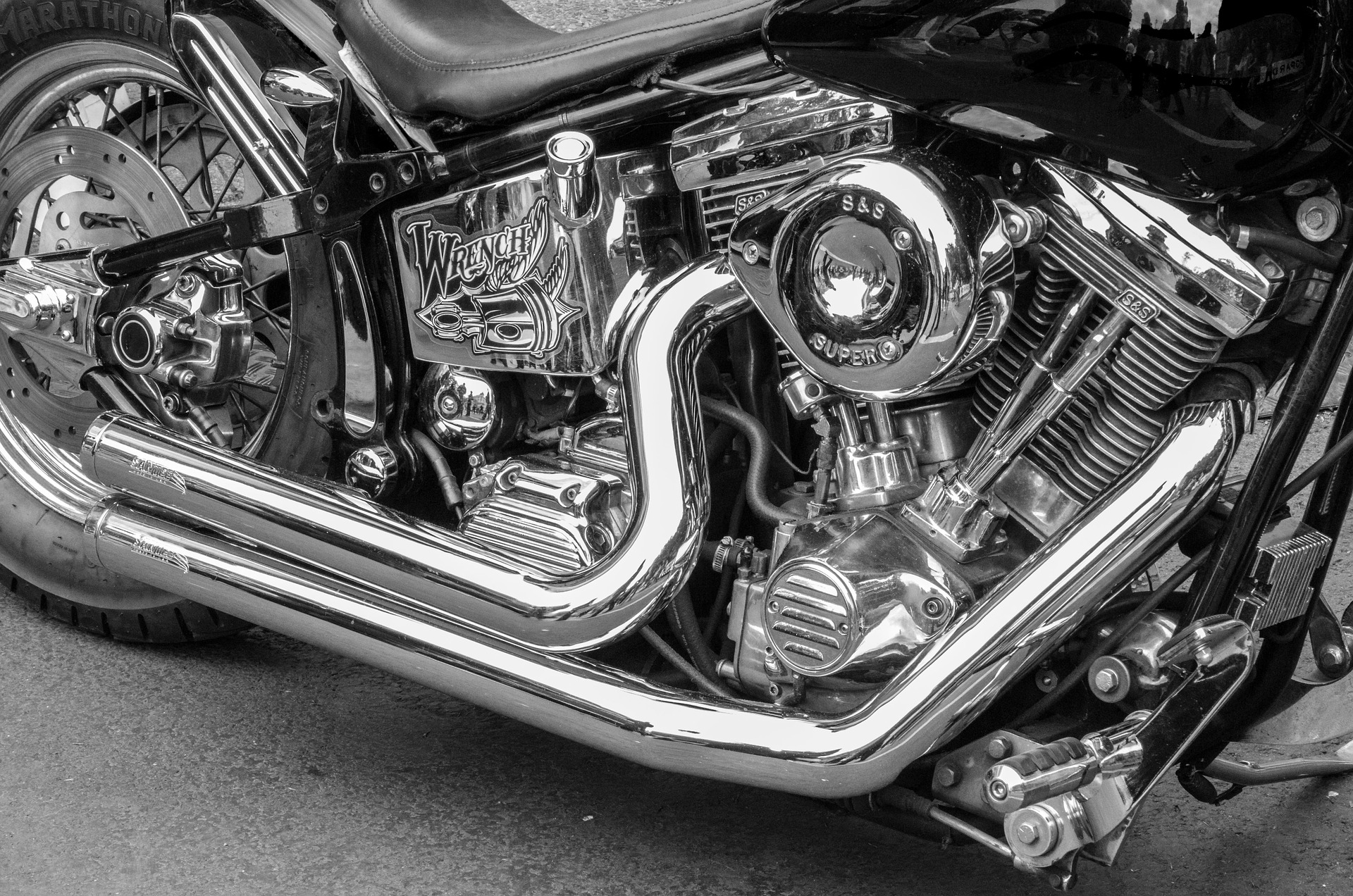 harley-davidson-g2ee3a62e3_1920.jpg
